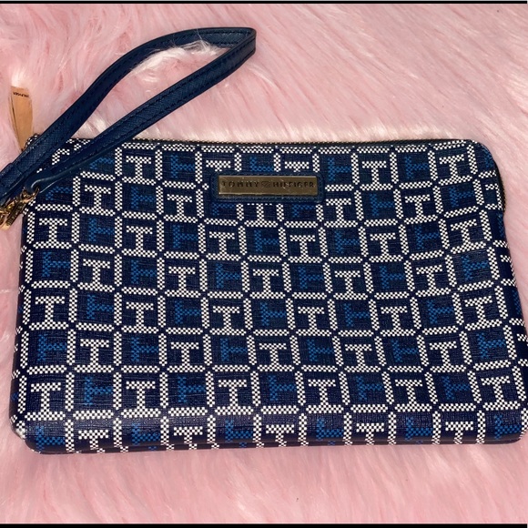 Tommy Hilfiger Purse - Picture 2 of 5